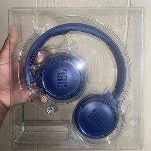 BRAND NEW JBL HEADSET